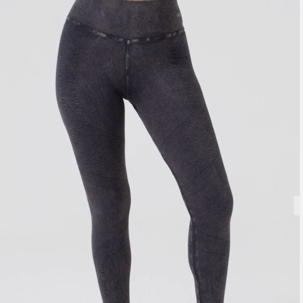 NUX Denim Jeggings Size Large Activewear Black Wash Original $104
